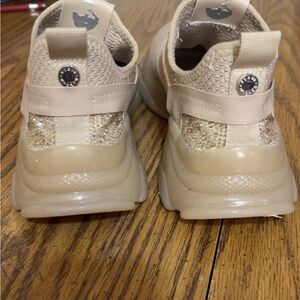 Steve Madden Women’s Sneakers